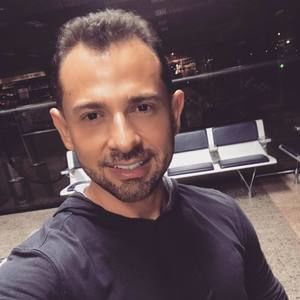 Meet your Posher, Augusto